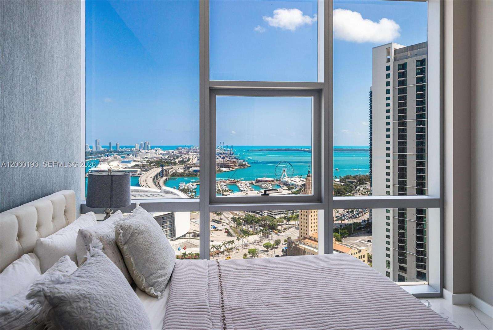 Paramount Miami Worldcenter at 851 1 Ave, Miami, FL 33132 - For Rent photo 18