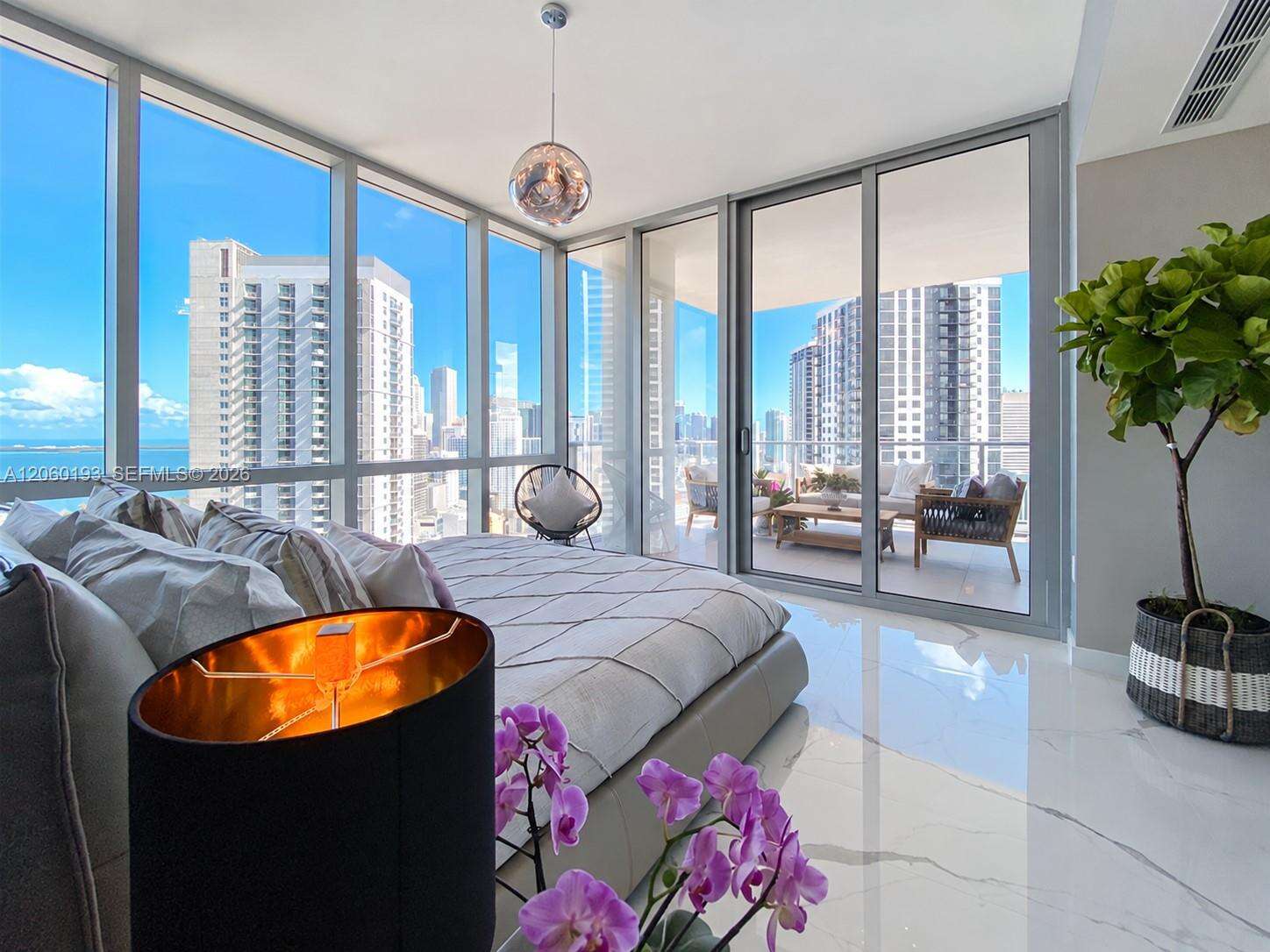 Paramount Miami Worldcenter at 851 1 Ave, Miami, FL 33132 - For Rent photo 3