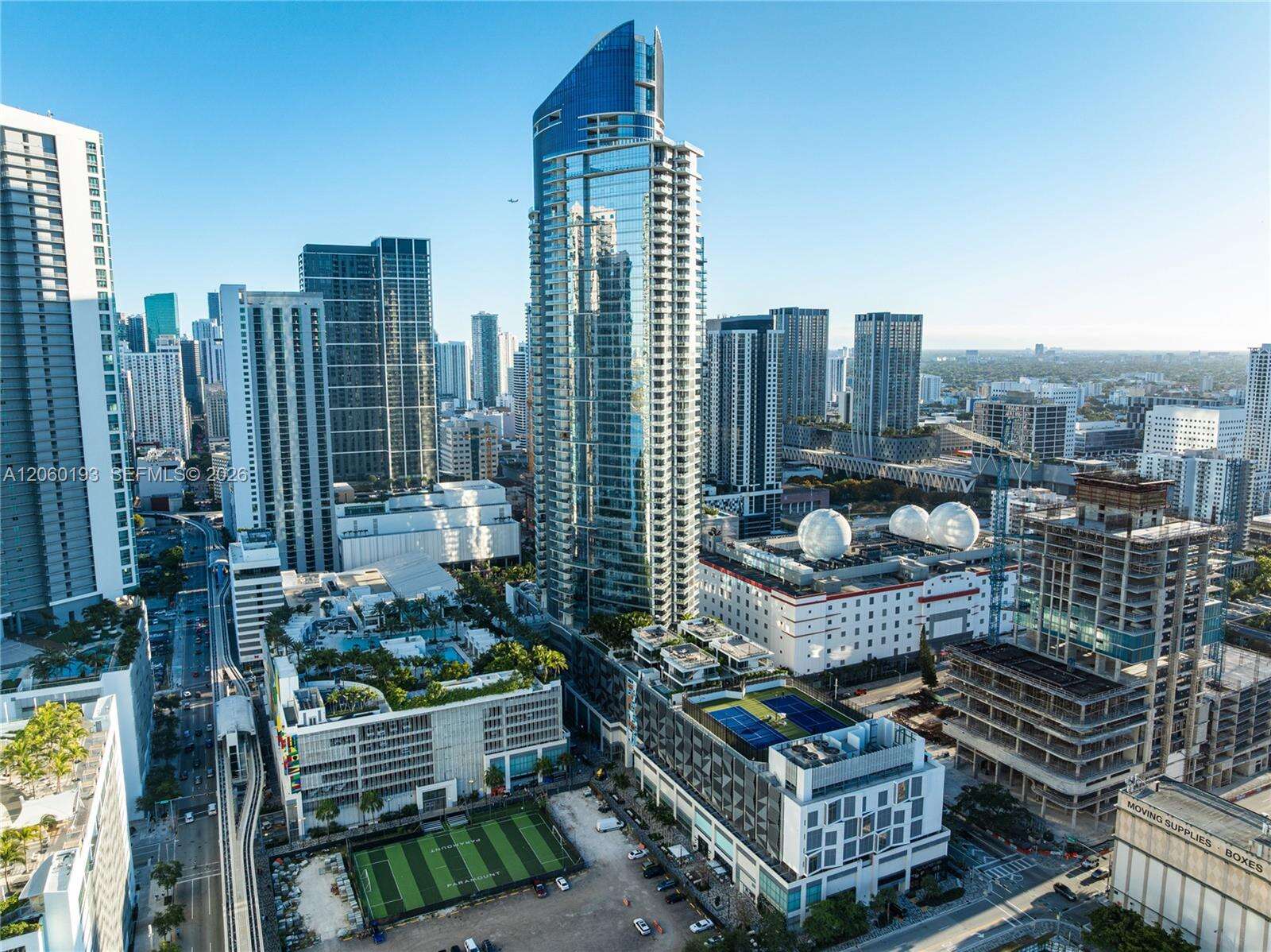 Paramount Miami Worldcenter at 851 1 Ave, Miami, FL 33132 - For Rent photo 45