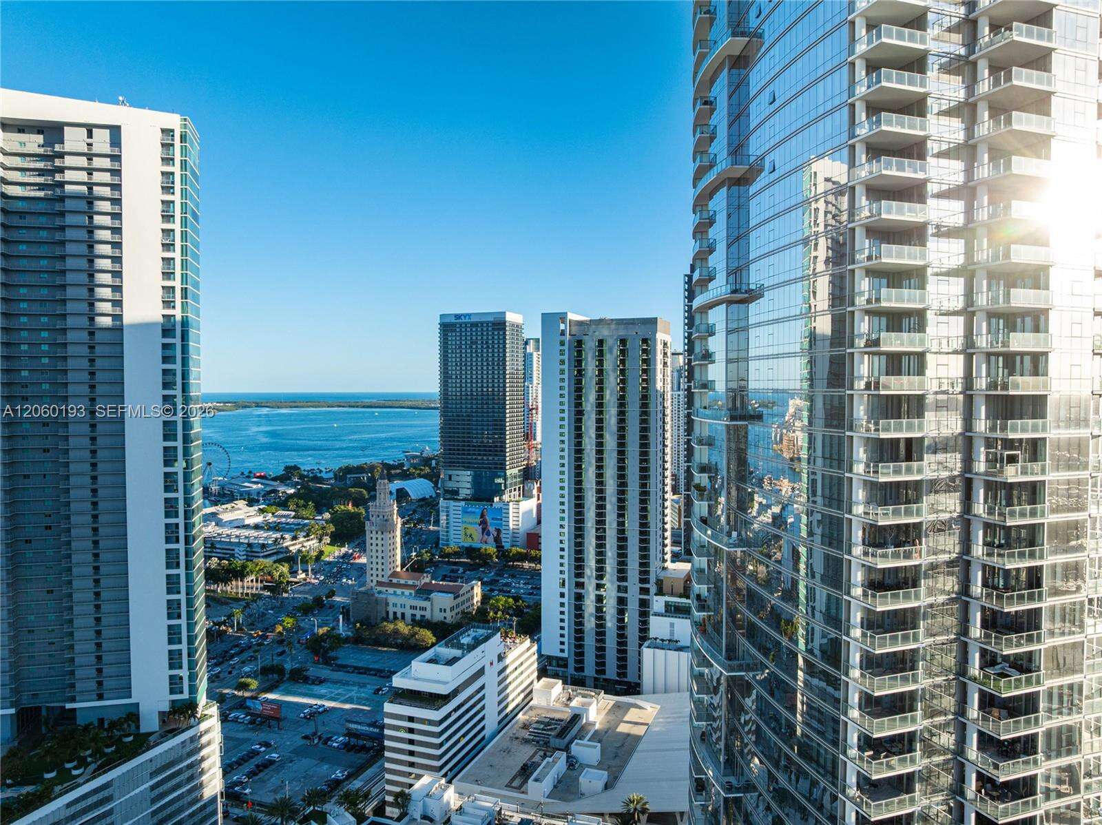 Paramount Miami Worldcenter at 851 1 Ave, Miami, FL 33132 - For Rent photo 46