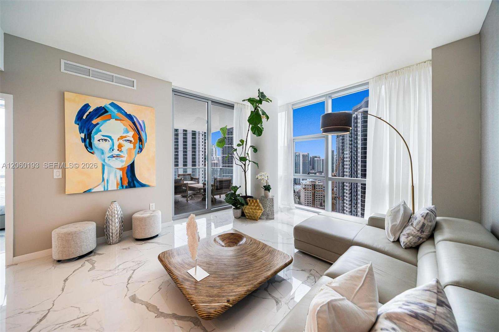 Paramount Miami Worldcenter at 851 1 Ave, Miami, FL 33132 - For Rent photo 8