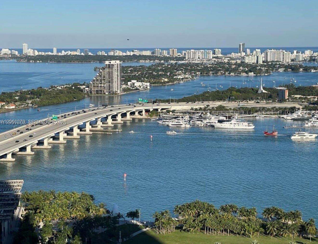 900 Biscayne at 900 Biscayne Blvd, Miami, FL 33132 - For Rent photo 1