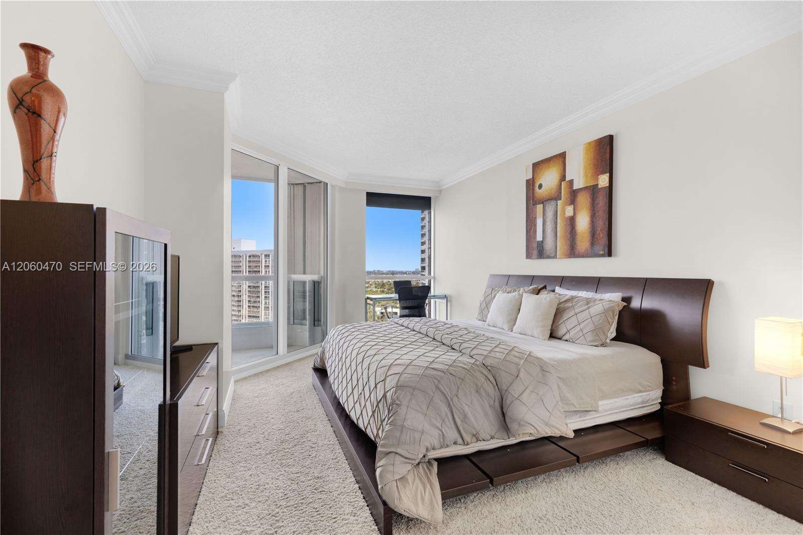 South Tower At The Point at 21055 Yacht Club Dr, Aventura, FL 33180 - For Rent photo 13
