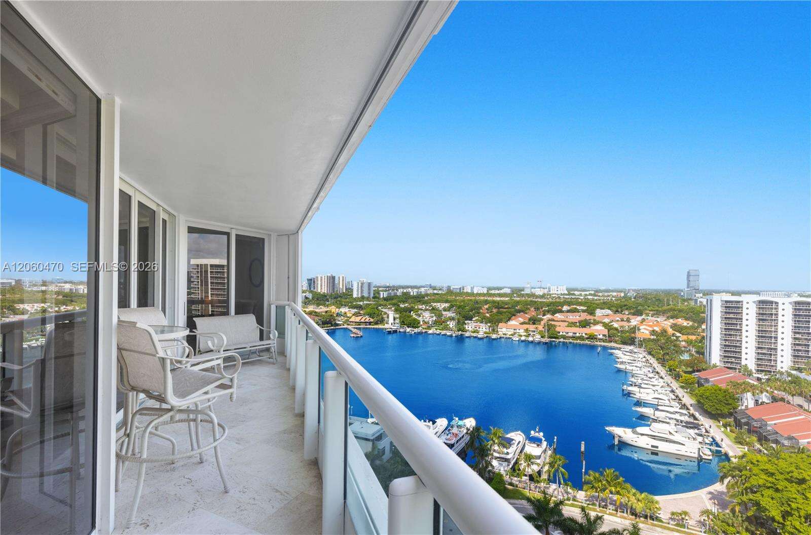 South Tower At The Point at 21055 Yacht Club Dr, Aventura, FL 33180 - For Rent photo 20