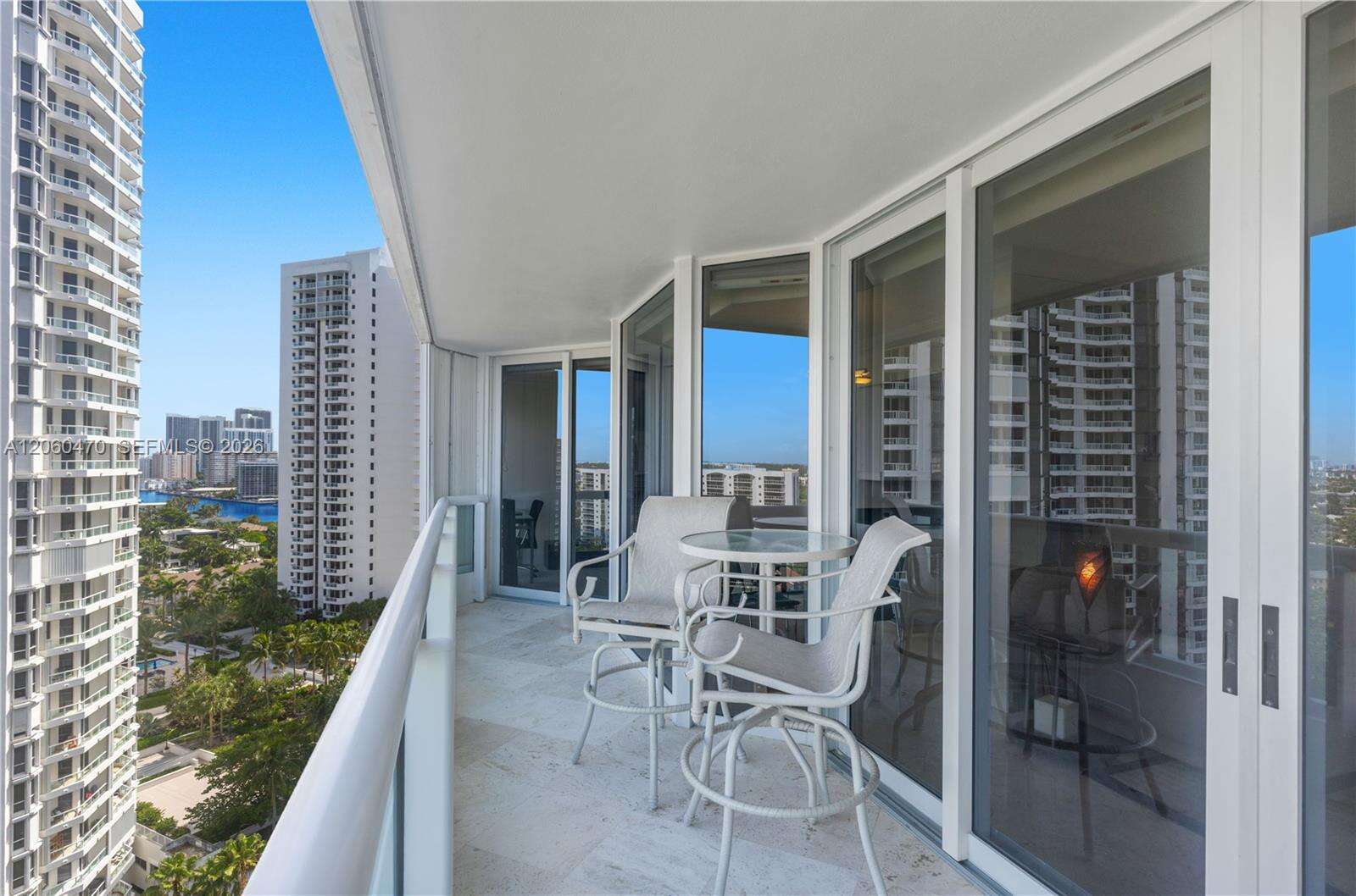 South Tower At The Point at 21055 Yacht Club Dr, Aventura, FL 33180 - For Rent photo 24