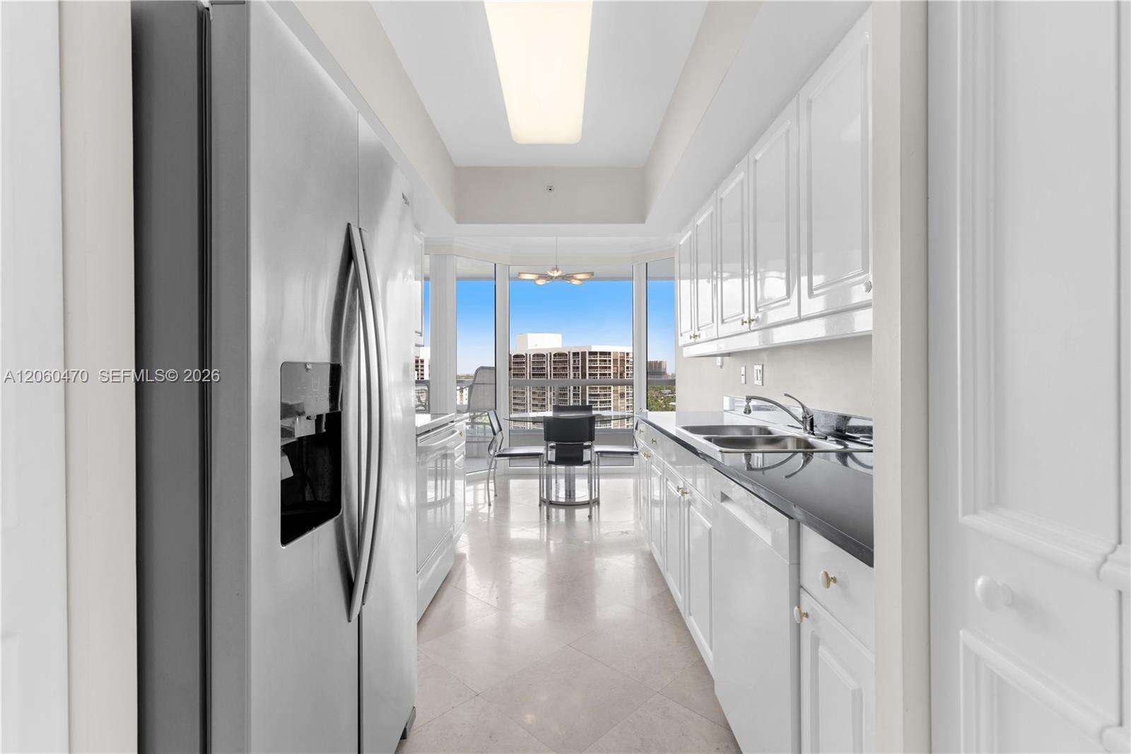 South Tower At The Point at 21055 Yacht Club Dr, Aventura, FL 33180 - For Rent photo 7