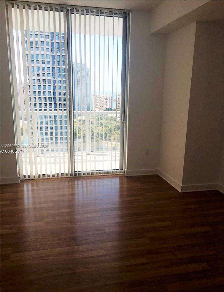 Axis On Brickell at 79 12 St, Miami, FL 33131 - For Rent photo 7