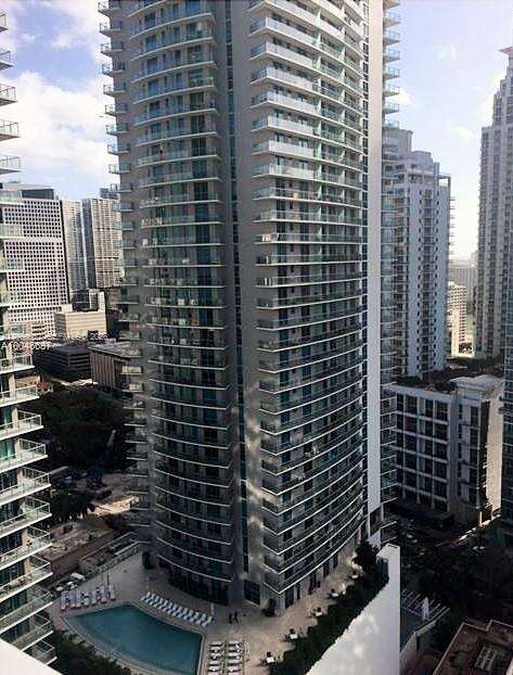 Axis On Brickell at 79 12 St, Miami, FL 33131 - For Rent photo 9