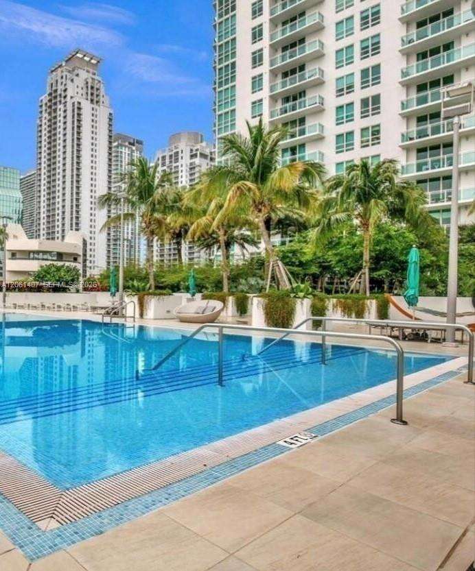 The Plaza On Brickell East at 950 Brickell Bay Dr, Miami, FL 33131 - For Rent photo 15