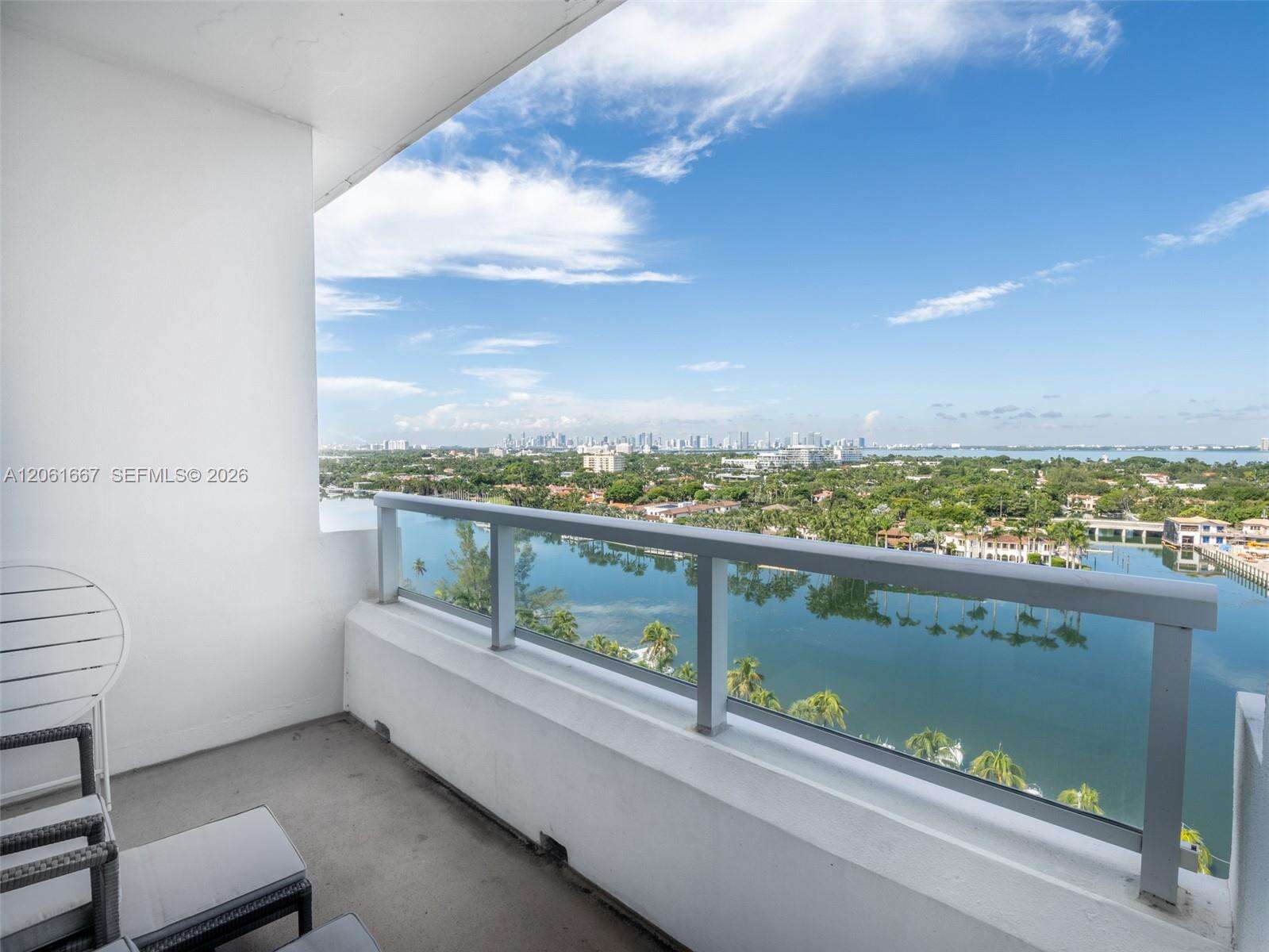 The Carriage Club North at 5005 Collins Ave, Miami Beach, FL 33140 - For Rent photo 15