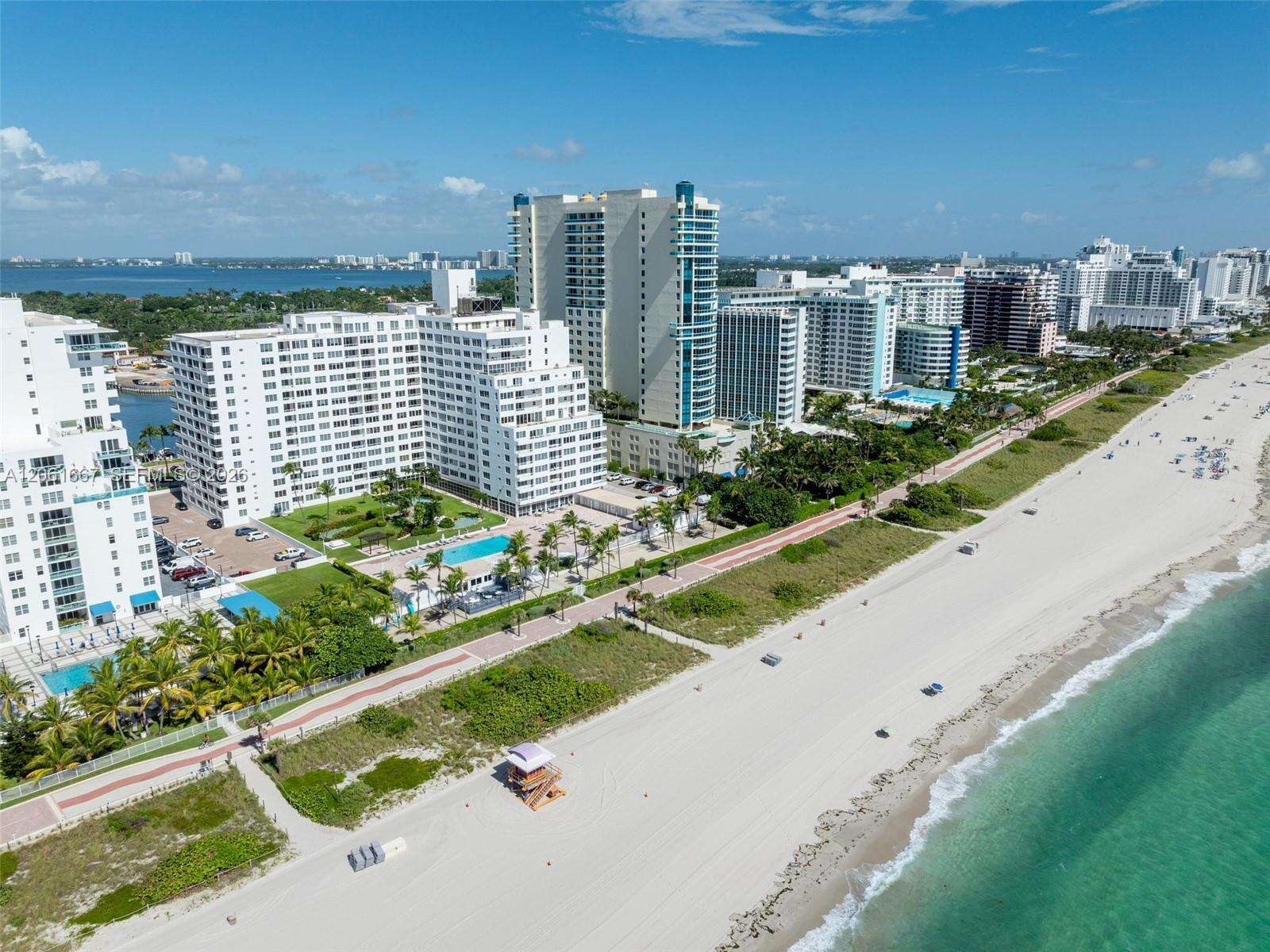 The Carriage Club North at 5005 Collins Ave, Miami Beach, FL 33140 - For Rent photo 19