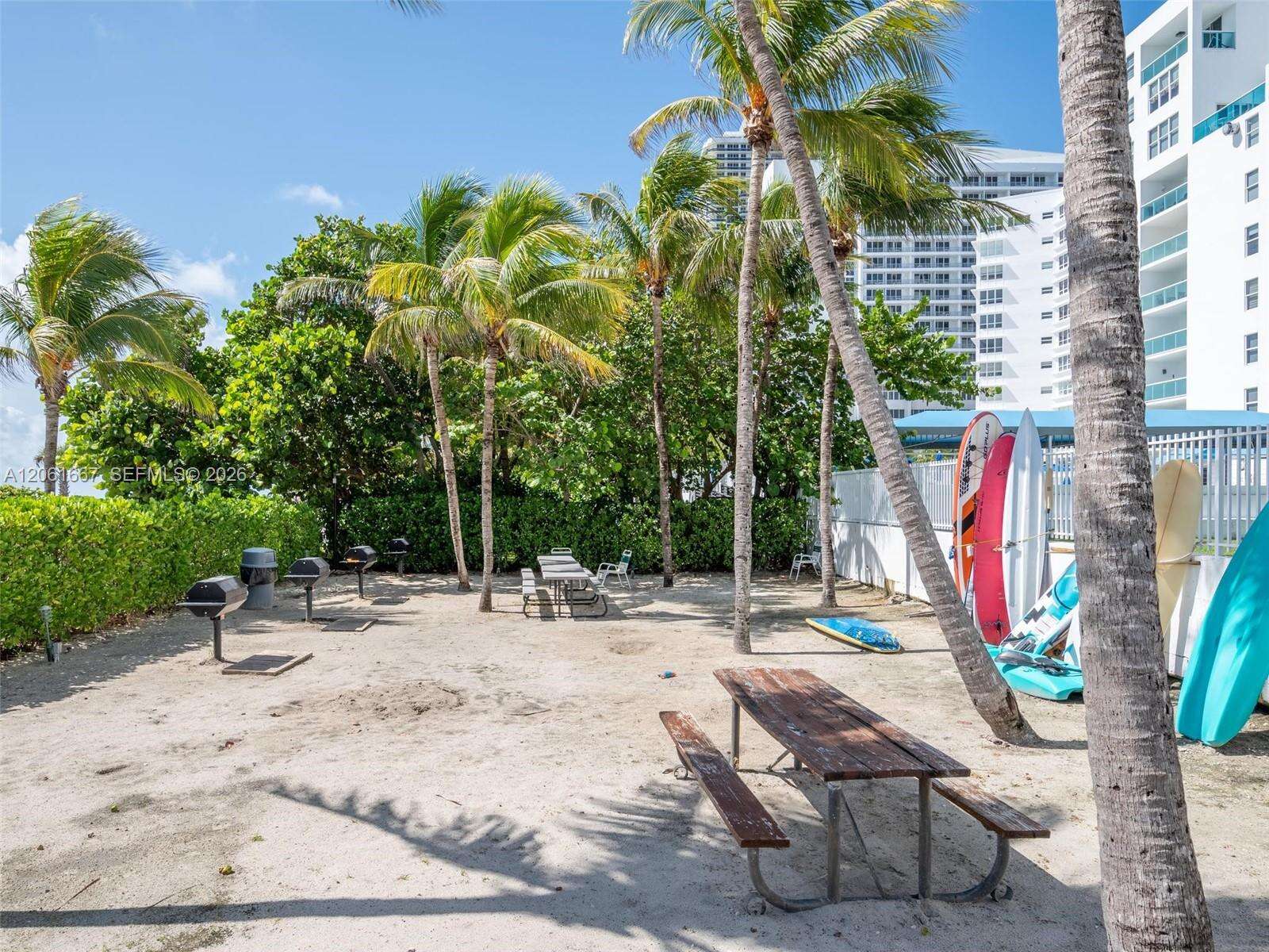 The Carriage Club North at 5005 Collins Ave, Miami Beach, FL 33140 - For Rent photo 33