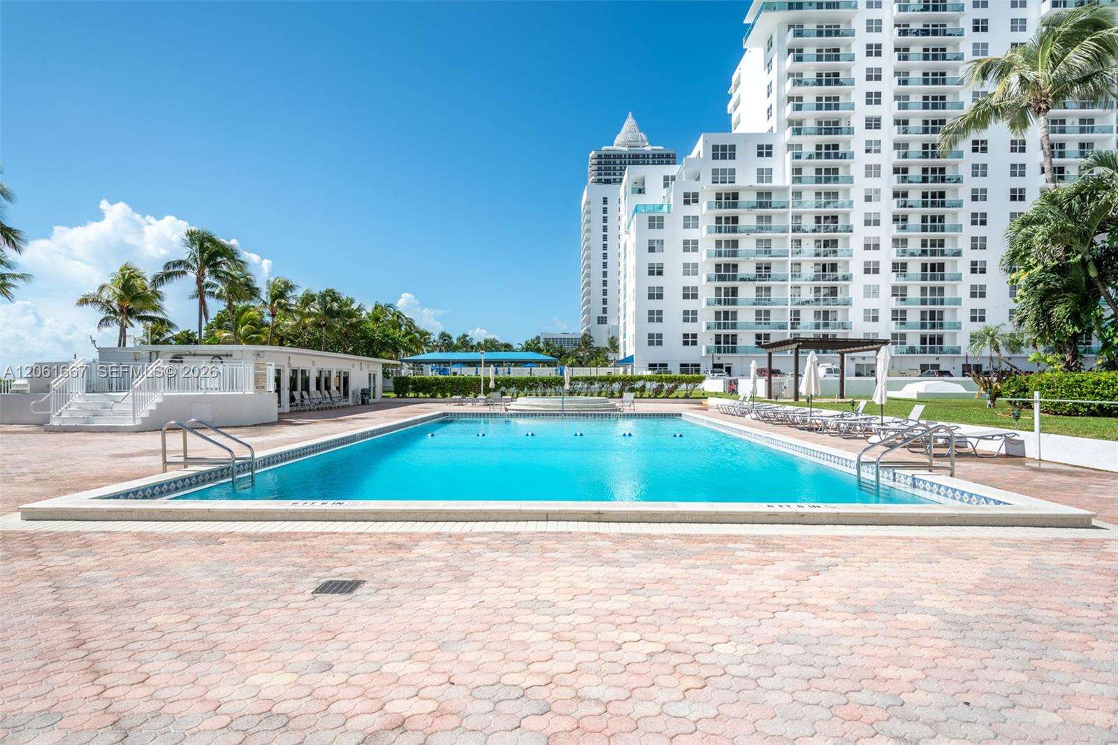 The Carriage Club North at 5005 Collins Ave, Miami Beach, FL 33140 - For Rent photo 48