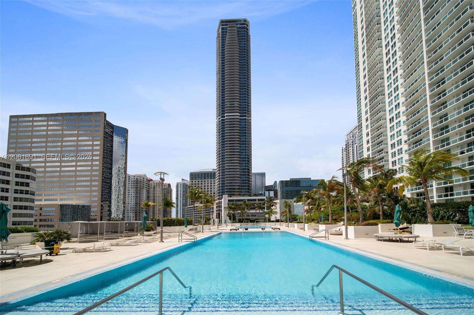 The Plaza On Brickell East at 950 Brickell Bay Dr, Miami, FL 33131 - For Rent photo 21