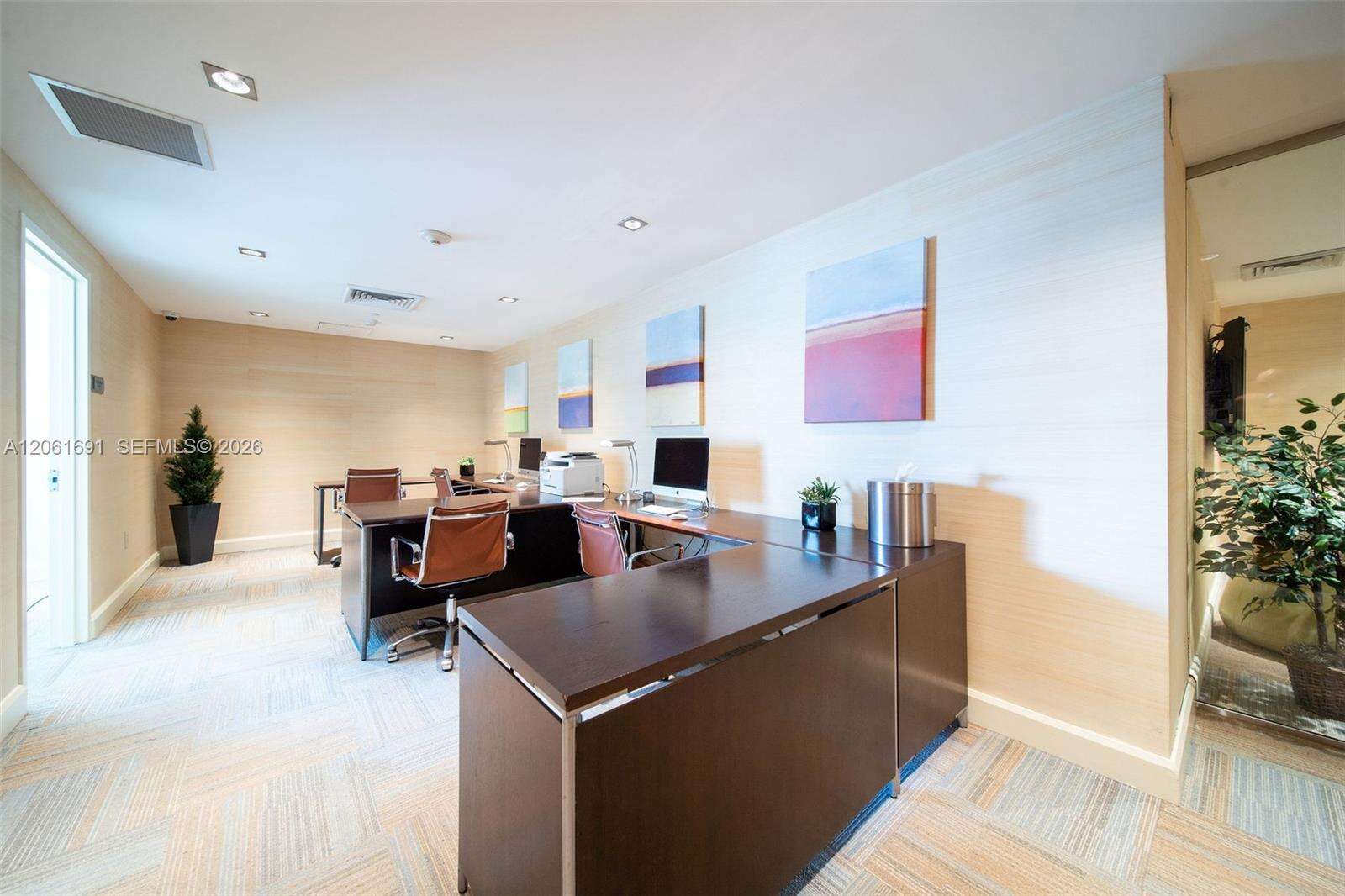 The Plaza On Brickell East at 950 Brickell Bay Dr, Miami, FL 33131 - For Rent photo 23