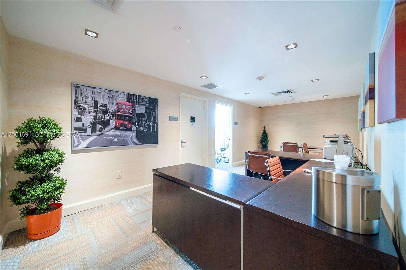 The Plaza On Brickell East at 950 Brickell Bay Dr, Miami, FL 33131 - For Rent photo 24