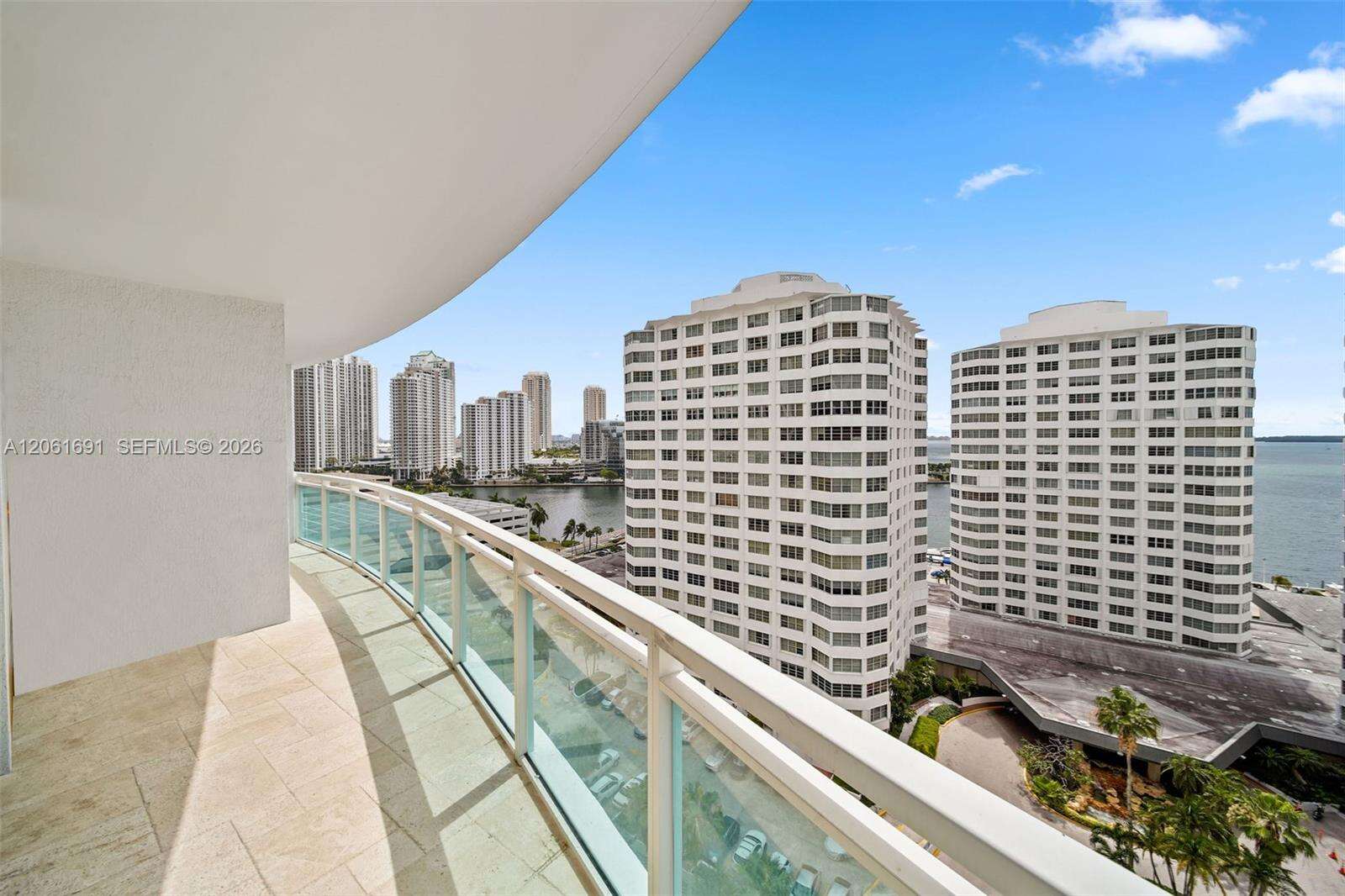 The Plaza On Brickell East at 950 Brickell Bay Dr, Miami, FL 33131 - For Rent photo 7