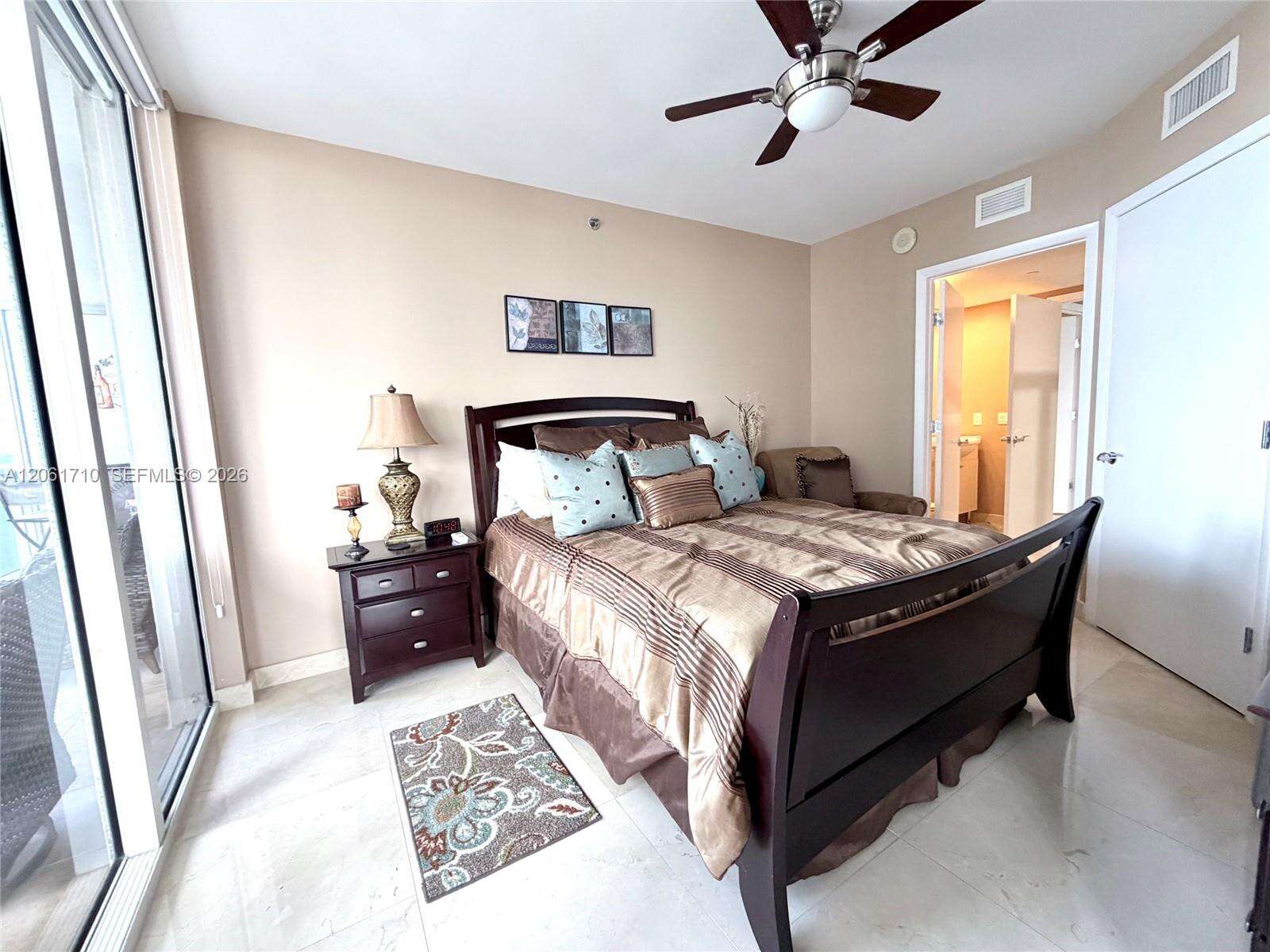 The Beach Club Two at 1830 Ocean Dr, Hallandale Beach, FL 33009 - For Rent photo 24