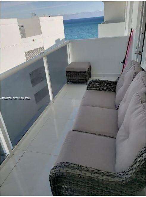 Sea Air Towers at 3725 Ocean Dr, Hollywood, FL 33019 - For Rent photo 7