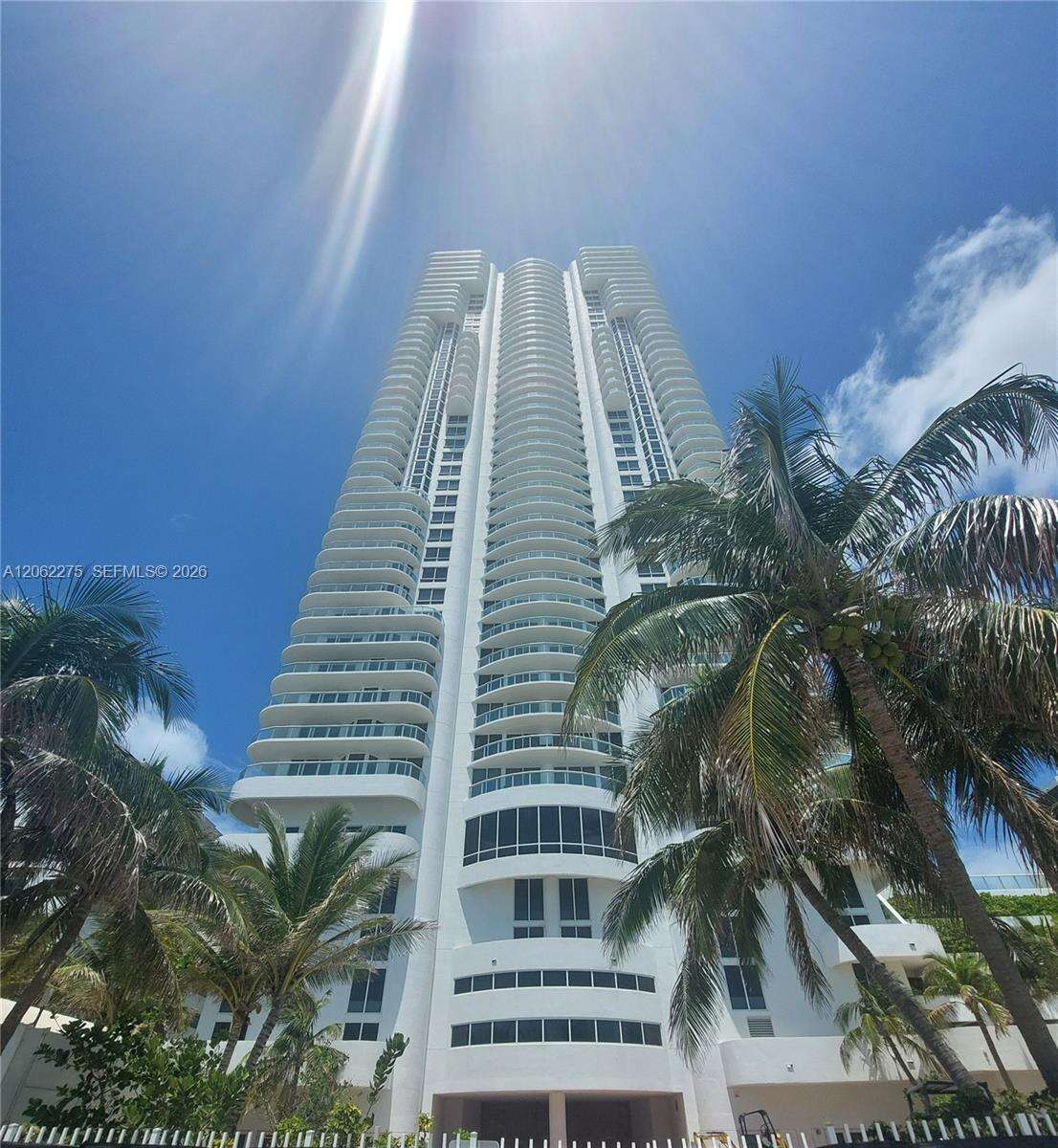 Akoya at 6365 Collins Ave, Miami Beach, FL 33141 - For Rent photo 36