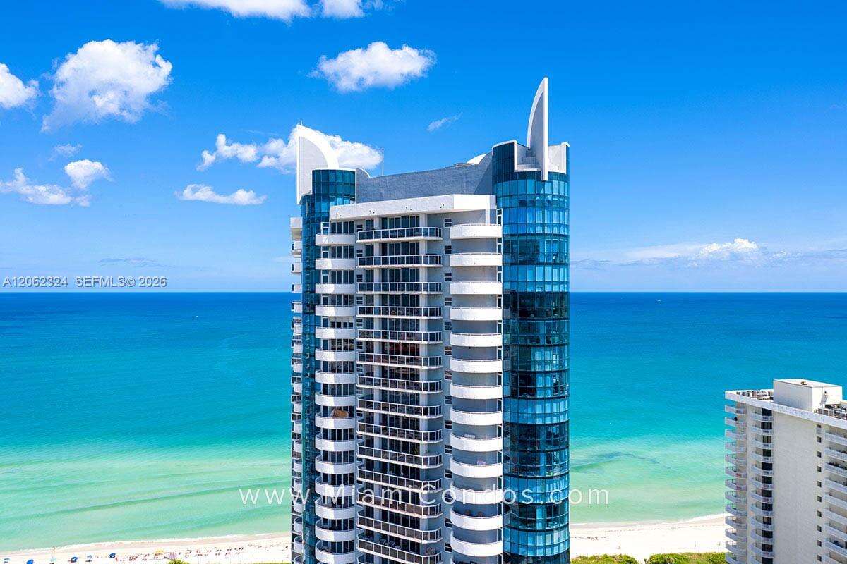 La Gorce Palace at 6301 Collins Ave, Miami Beach, FL 33141 - For Rent photo 21