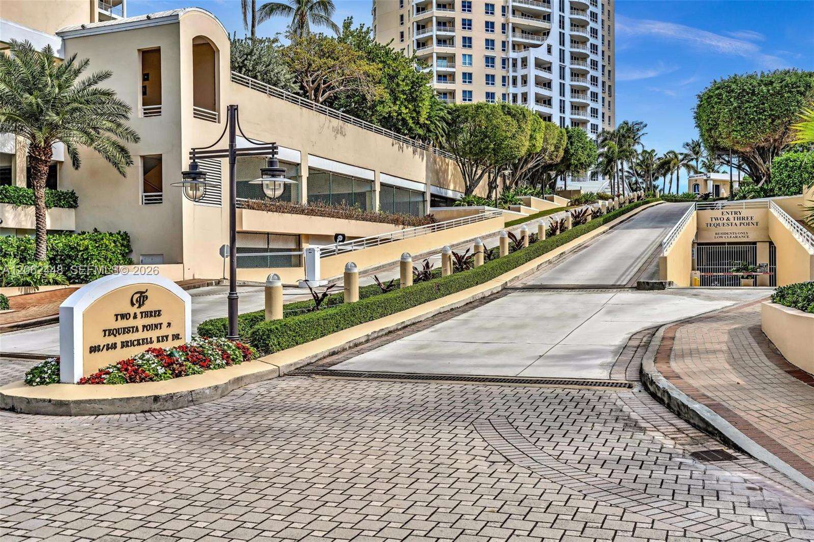 Three Tequesta Point at 848 Brickell Key Dr, Miami, FL 33131 - For Rent photo 26