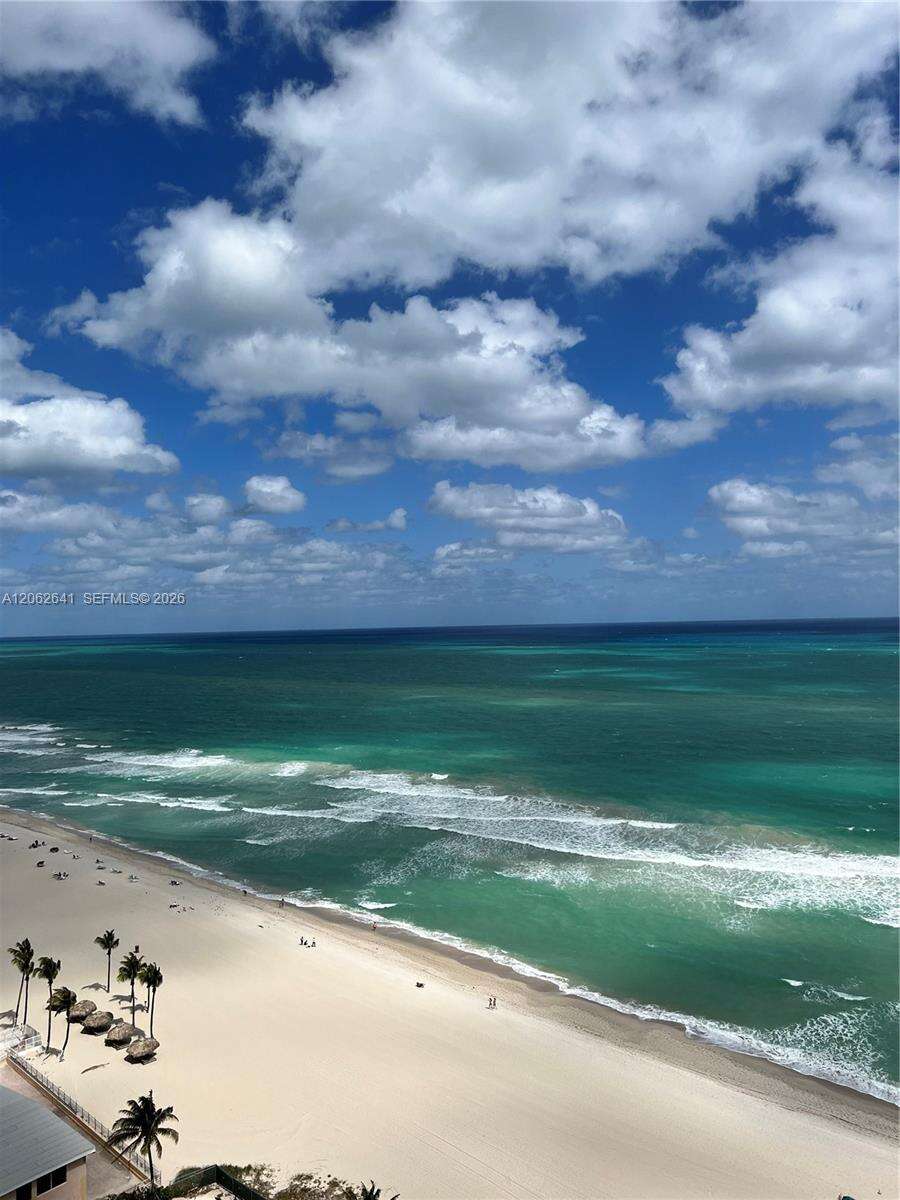 Trump Royale at 18201 Collins Ave, Sunny Isles Beach, FL 33160 - For Rent photo 20