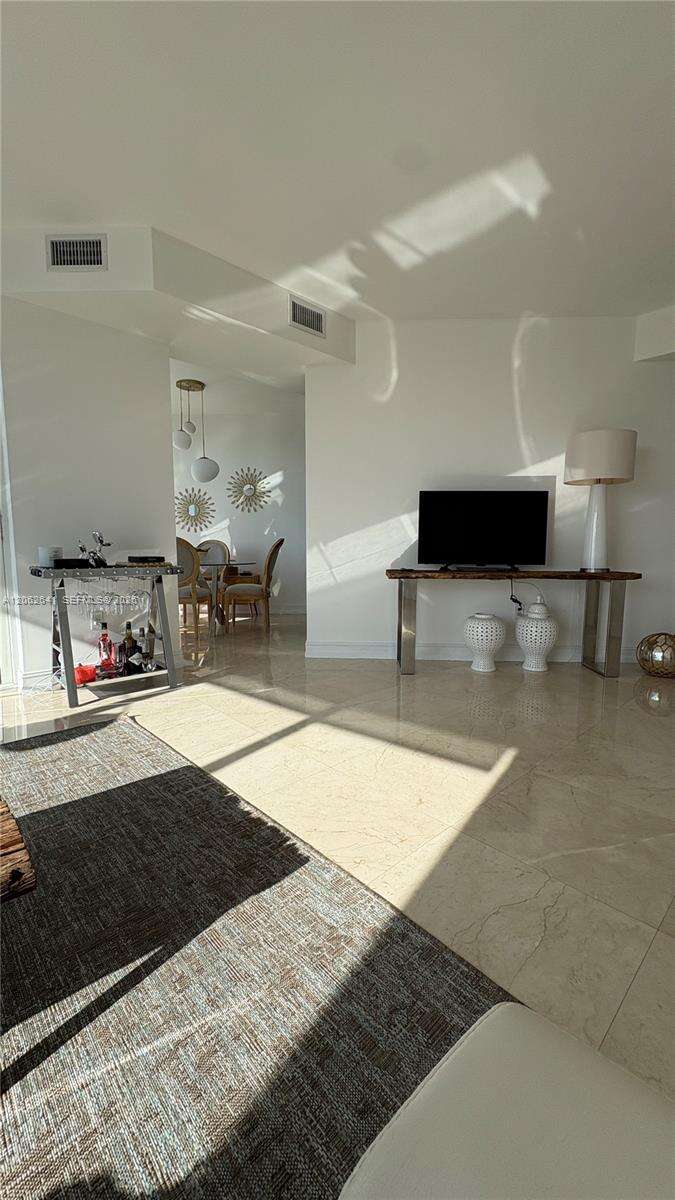 Trump Royale at 18201 Collins Ave, Sunny Isles Beach, FL 33160 - For Rent photo 3