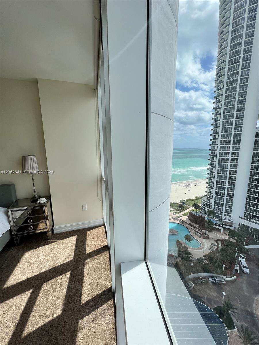 Trump Royale at 18201 Collins Ave, Sunny Isles Beach, FL 33160 - For Rent photo 31