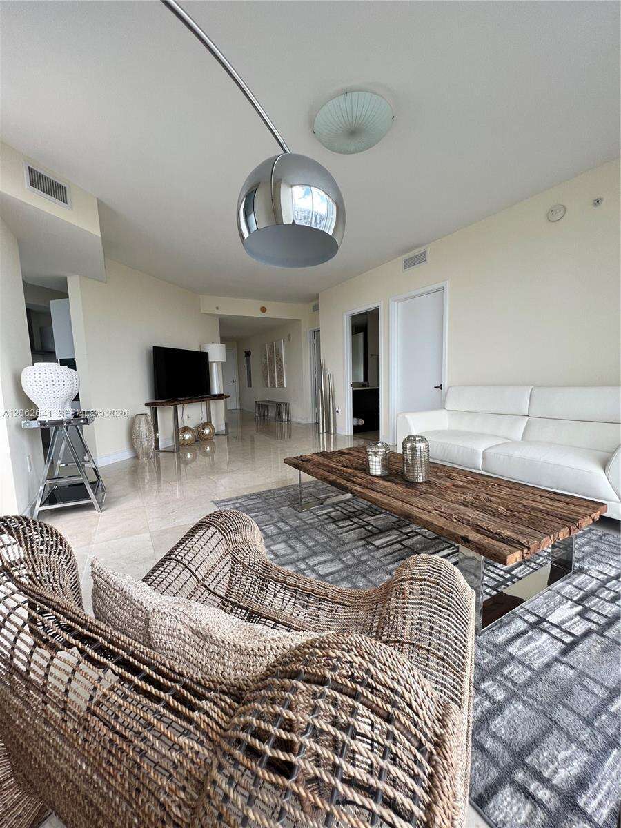 Trump Royale at 18201 Collins Ave, Sunny Isles Beach, FL 33160 - For Rent photo 34