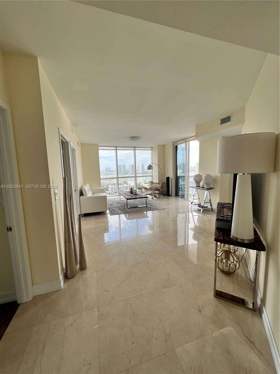 Trump Royale at 18201 Collins Ave, Sunny Isles Beach, FL 33160 - For Rent photo 37