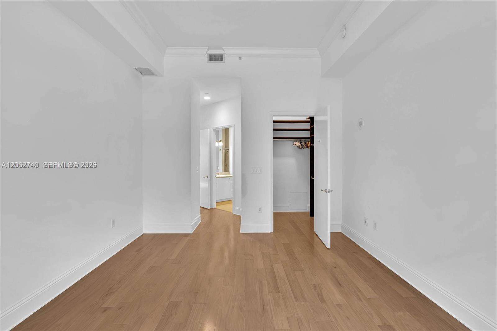 Turnberry Village North at 20000 Country Club Dr, Aventura, FL 33180 - For Rent photo 23