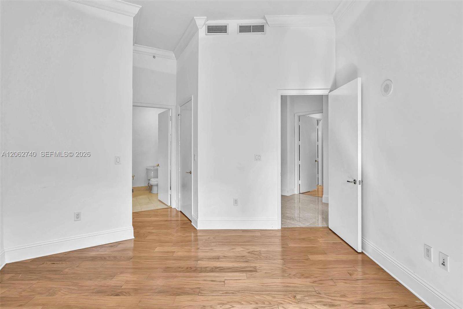 Turnberry Village North at 20000 Country Club Dr, Aventura, FL 33180 - For Rent photo 30