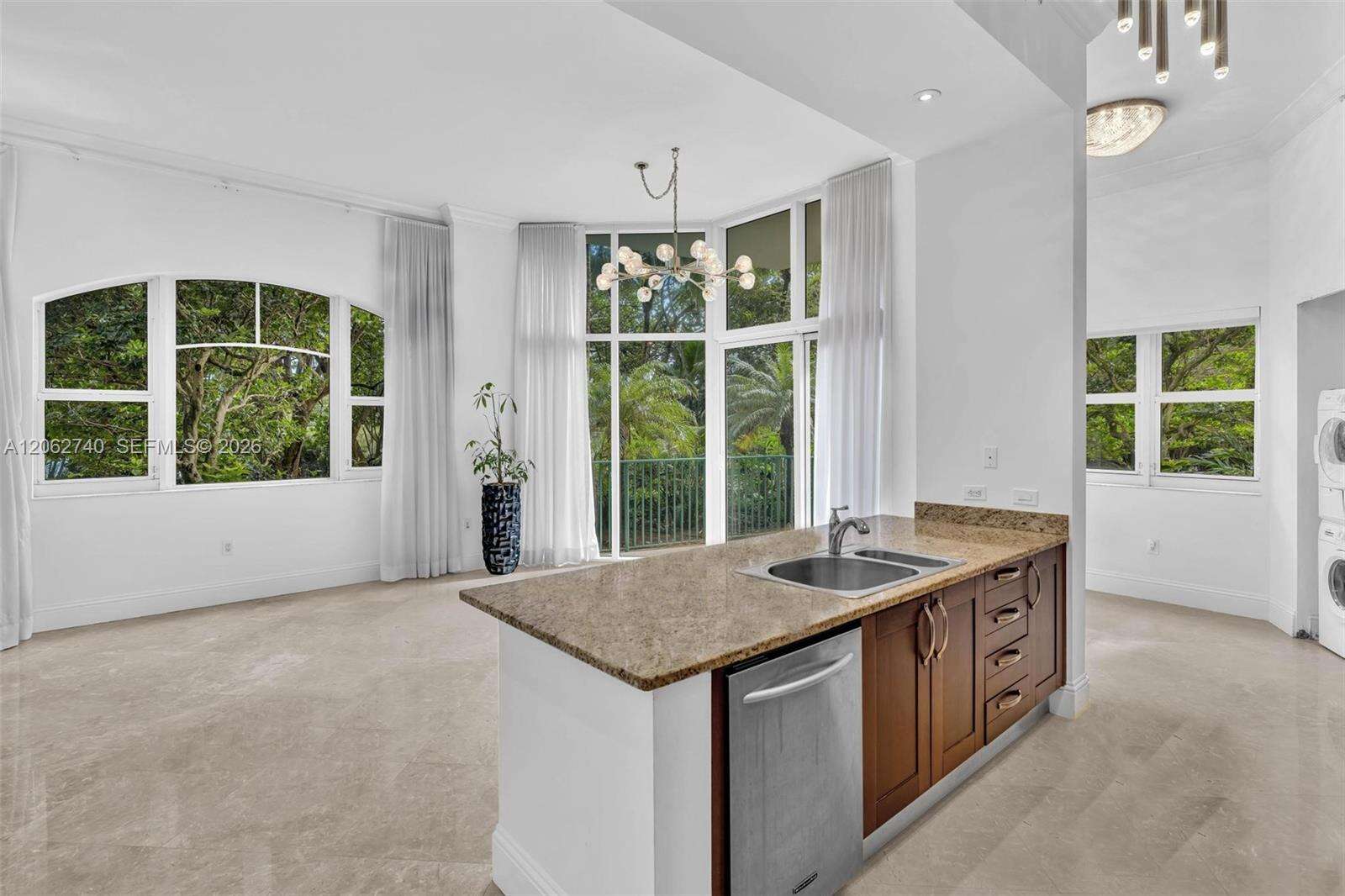 Turnberry Village North at 20000 Country Club Dr, Aventura, FL 33180 - For Rent photo 4