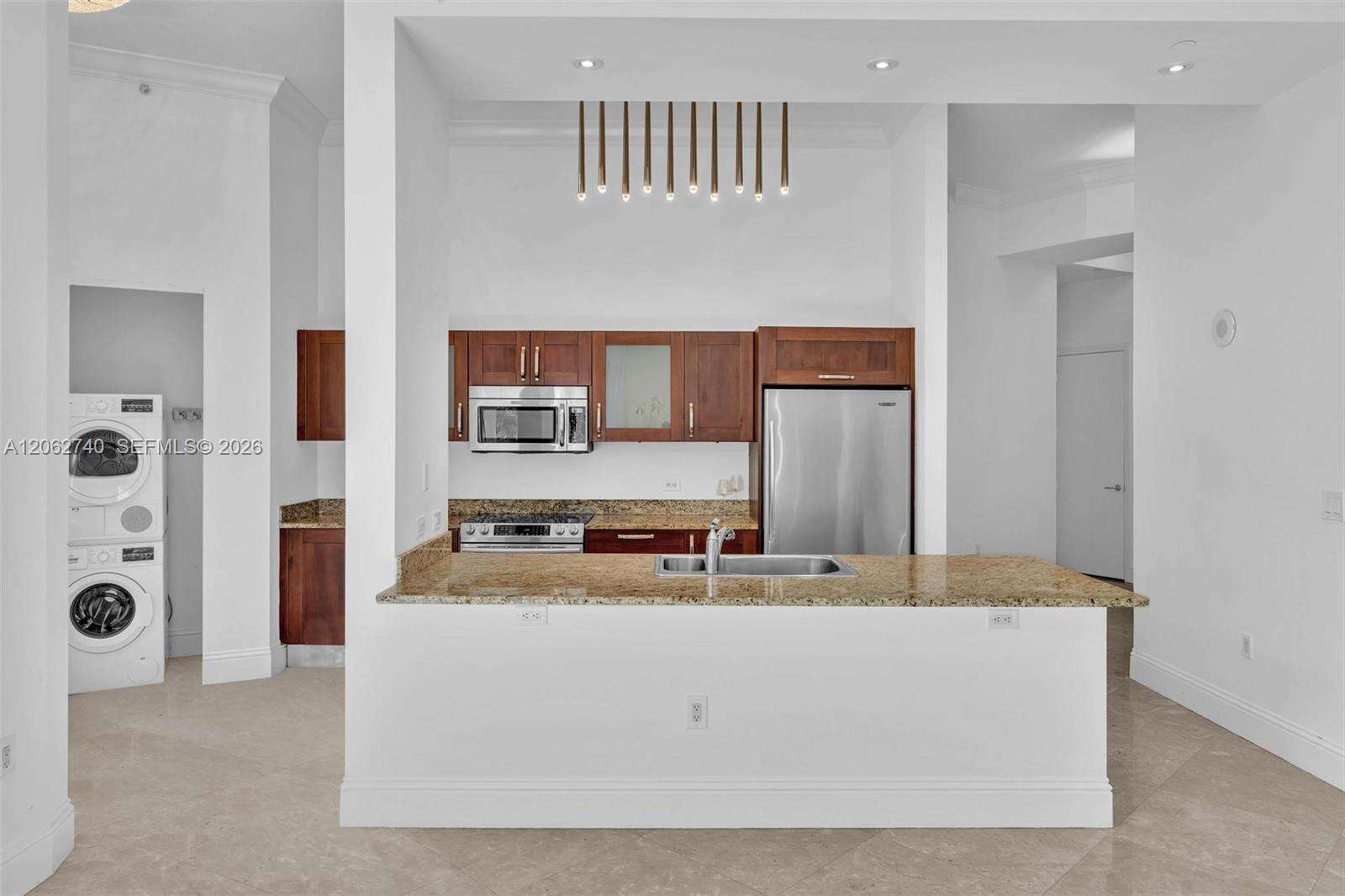 Turnberry Village North at 20000 Country Club Dr, Aventura, FL 33180 - For Rent photo 7