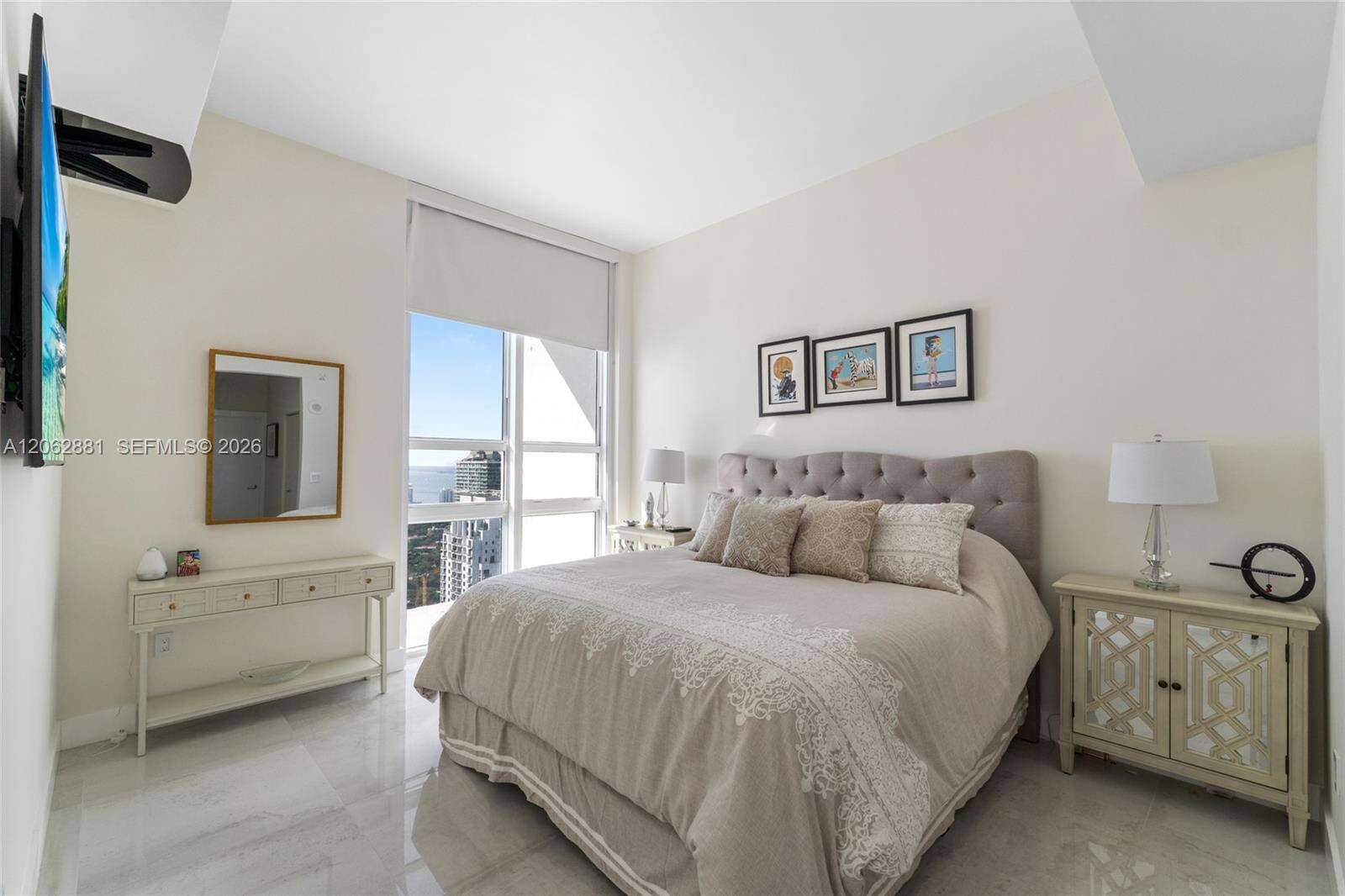 The Plaza On Brickell East at 950 Brickell Bay Dr, Miami, FL 33131 - For Rent photo 11