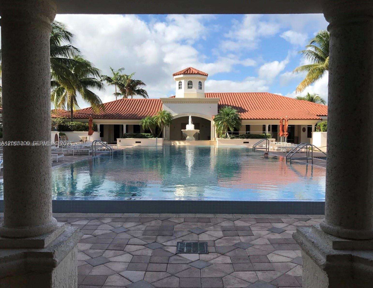 Turnberry Village North at 20000 Country Club Dr, Aventura, FL 33180 - For Rent photo 25