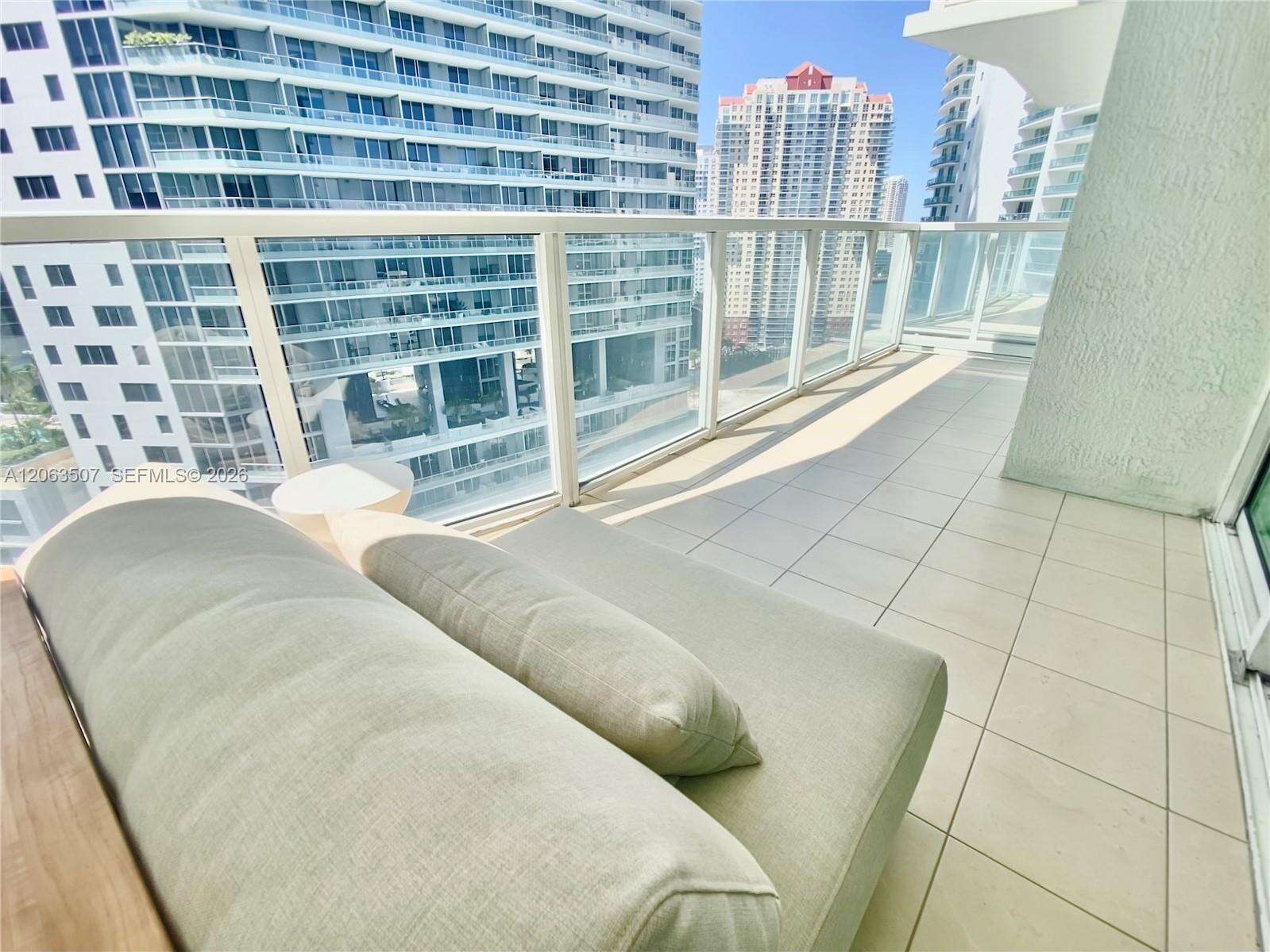 Emerald At Brickell at 218 14 St, Miami, FL 33131 - For Rent photo 11