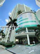 Emerald At Brickell at 218 14 St, Miami, FL 33131 - For Rent photo 12