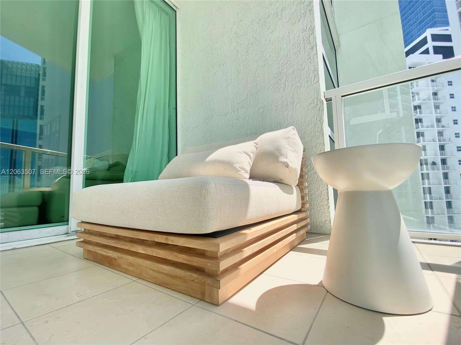 Emerald At Brickell at 218 14 St, Miami, FL 33131 - For Rent photo 10