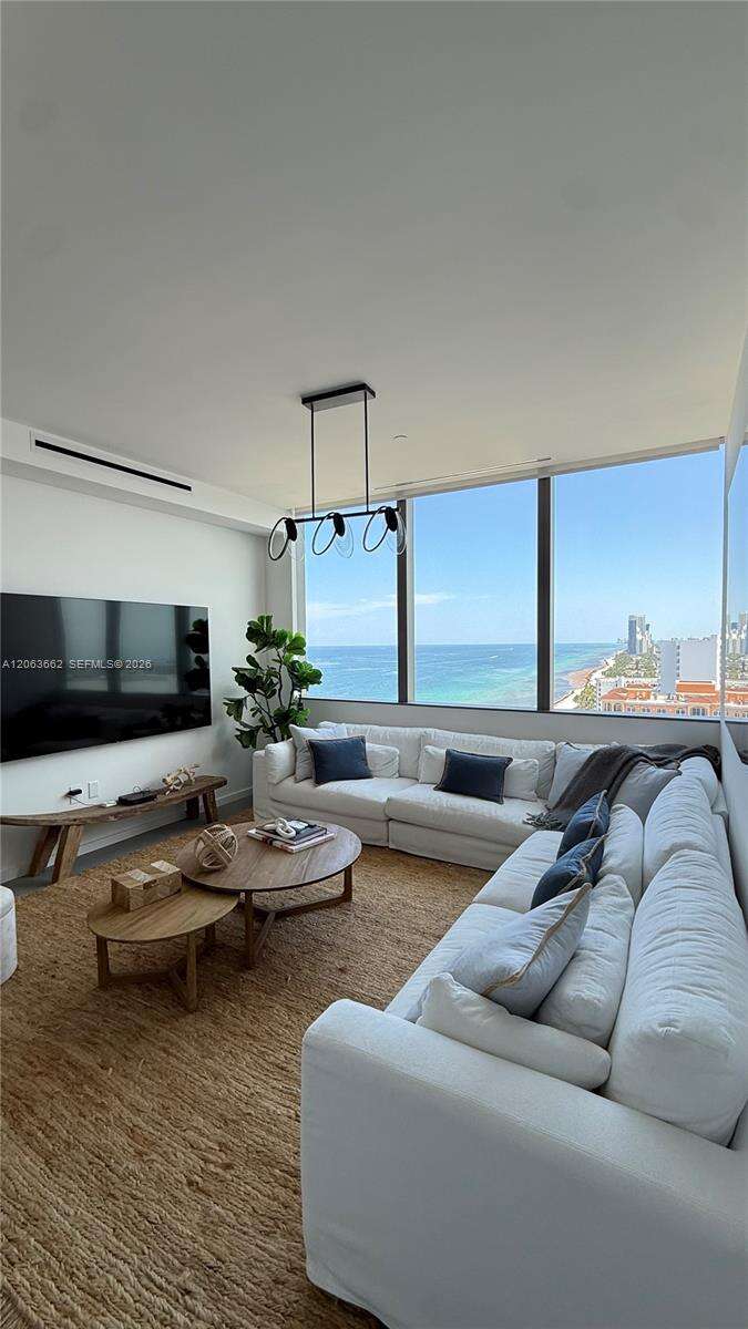 2000 Ocean at 2000 Ocean Dr, Hallandale Beach, FL 33009 - For Rent photo 14