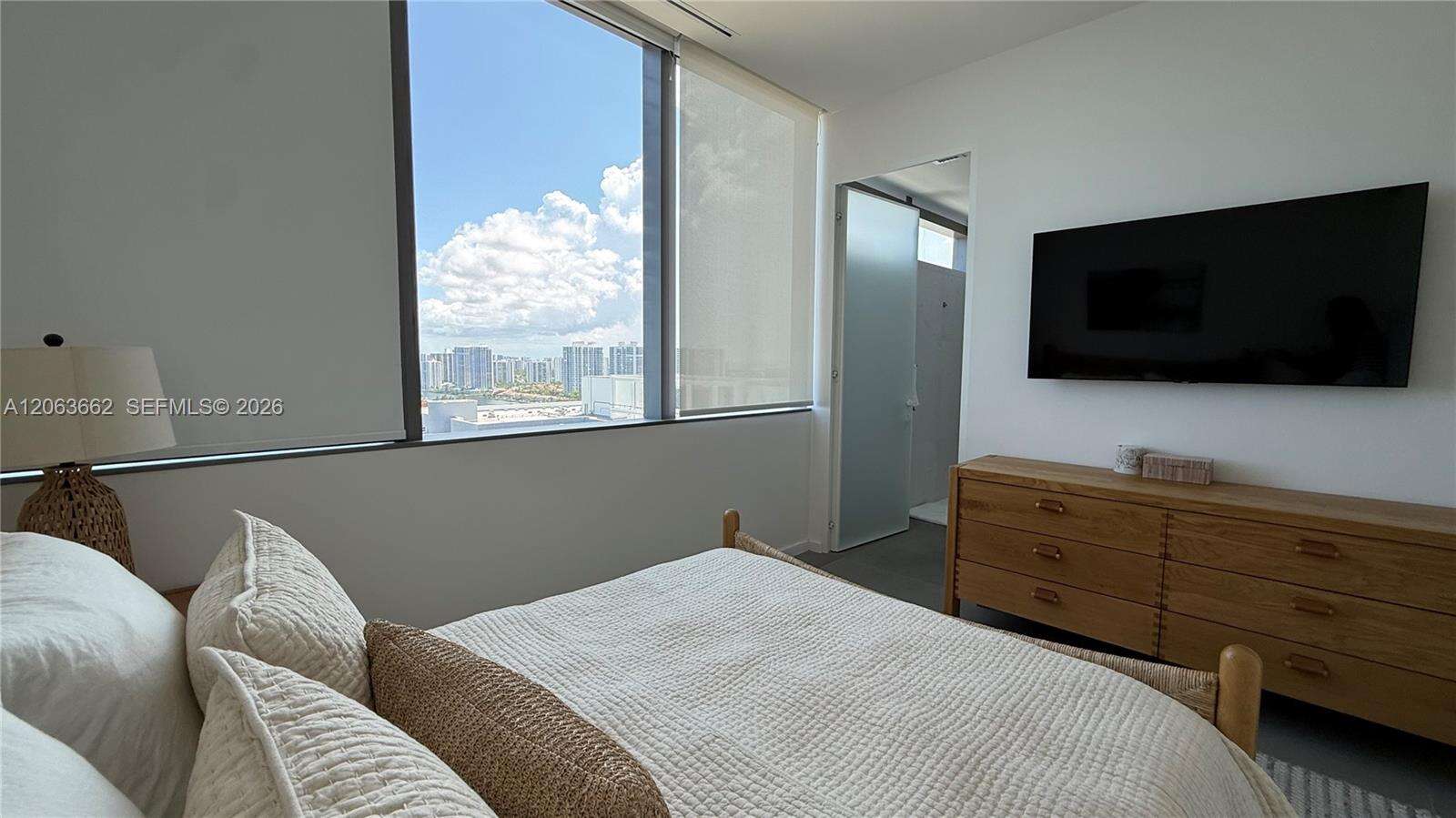 2000 Ocean at 2000 Ocean Dr, Hallandale Beach, FL 33009 - For Rent photo 24