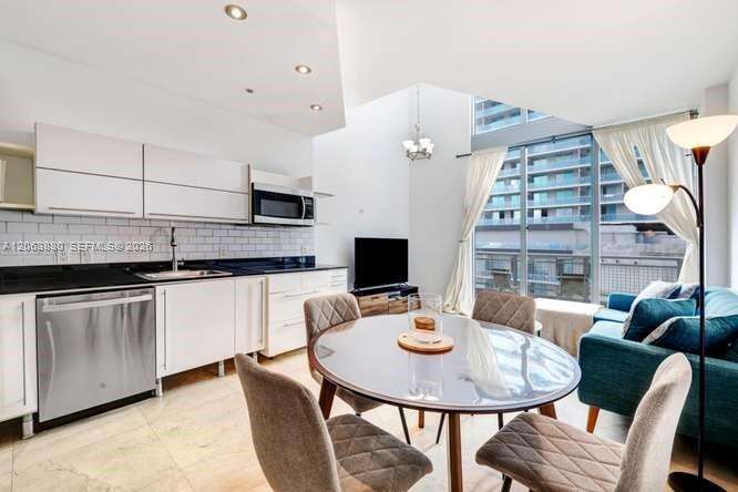 Neo Vertika at 690 1 Ct, Miami, FL 33130 - For Rent photo 20