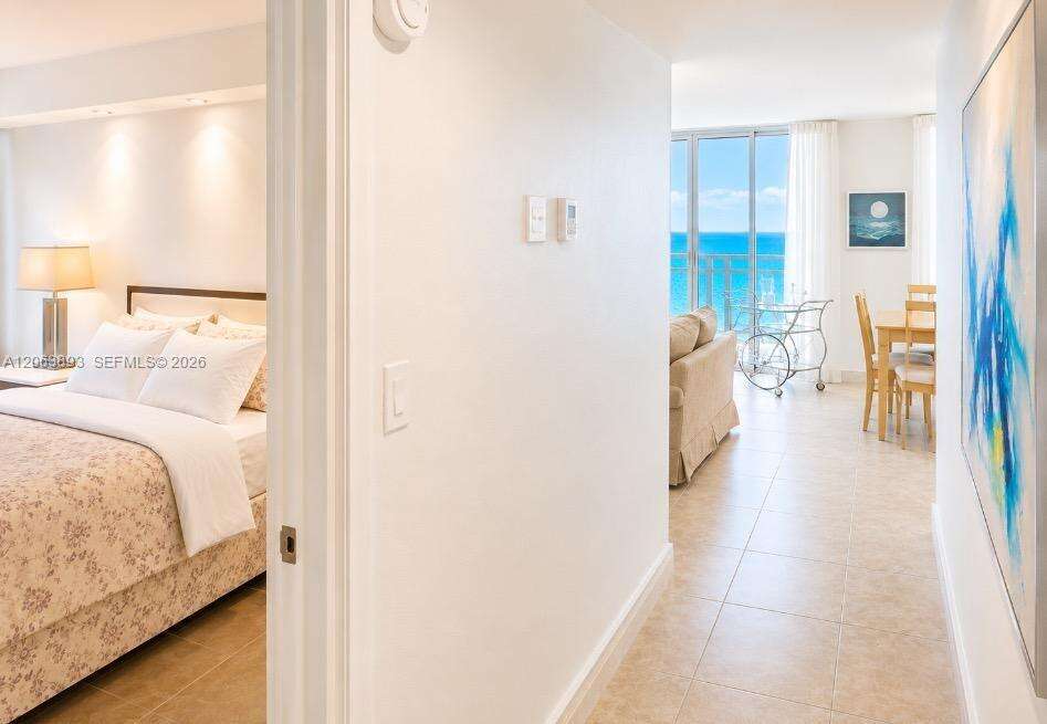 Parker Plaza at 2030 Ocean Dr, Hallandale Beach, FL 33009 - For Rent photo 29