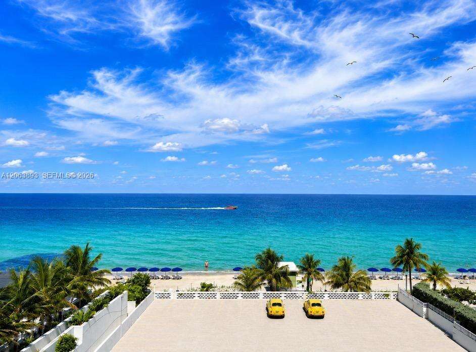 Parker Plaza at 2030 Ocean Dr, Hallandale Beach, FL 33009 - For Rent photo 5