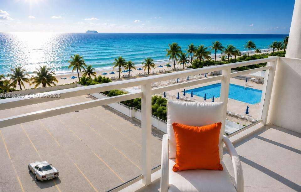 Parker Plaza at 2030 Ocean Dr, Hallandale Beach, FL 33009 - For Rent photo 7