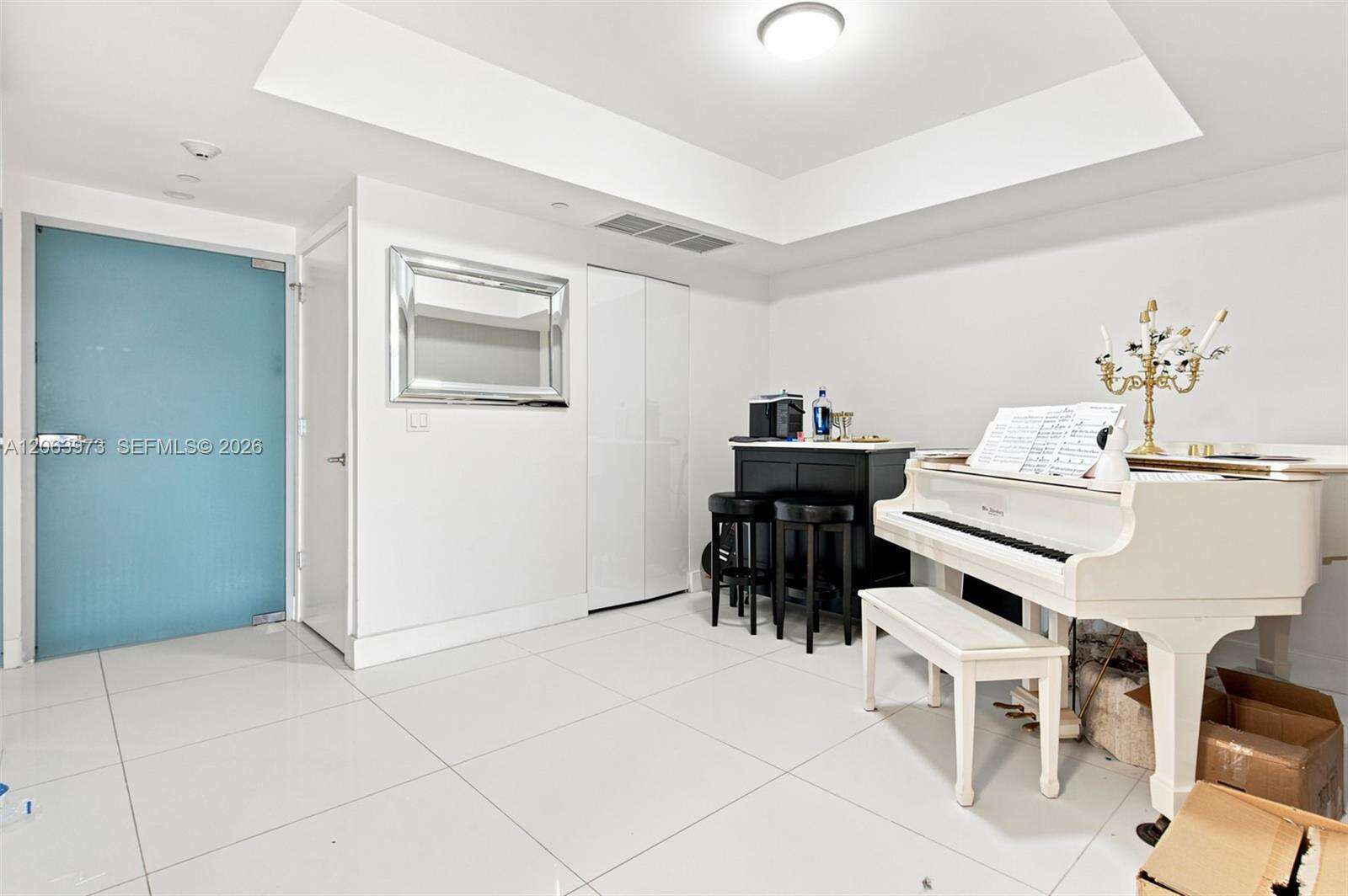 1010 Brickell at 1010 Brickell Ave, Miami, FL 33131 - For Rent photo 12