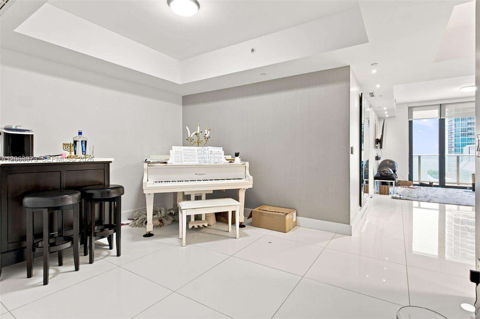 1010 Brickell at 1010 Brickell Ave, Miami, FL 33131 - For Rent photo 13