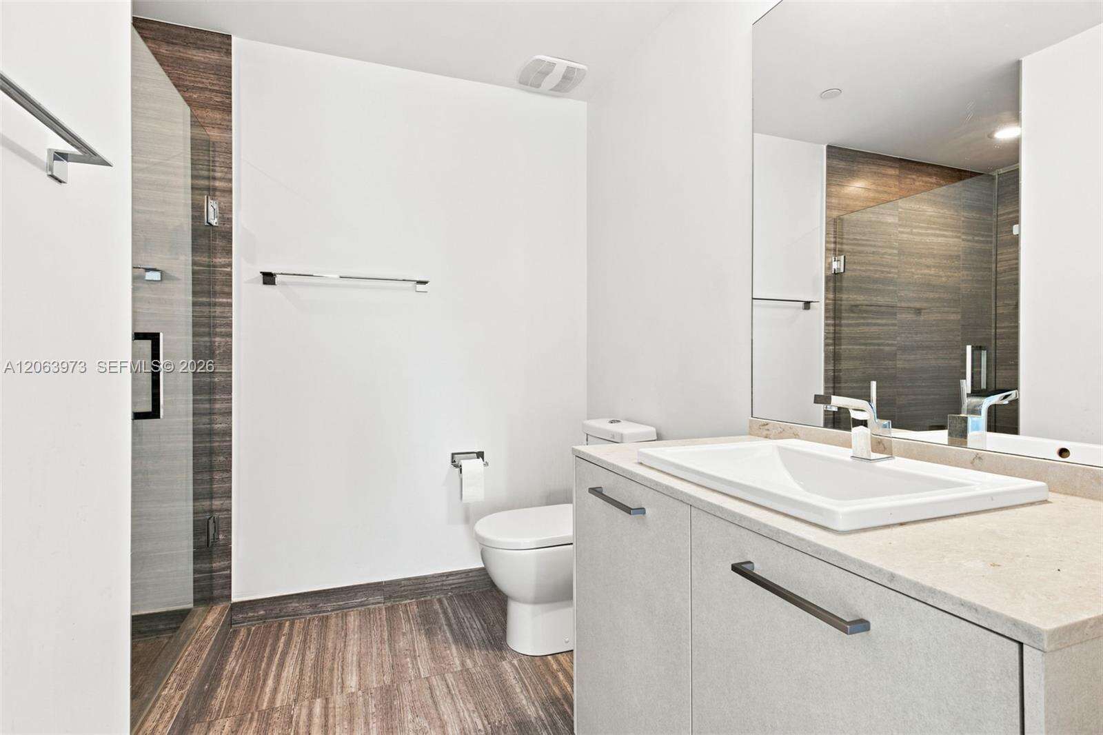 1010 Brickell at 1010 Brickell Ave, Miami, FL 33131 - For Rent photo 15