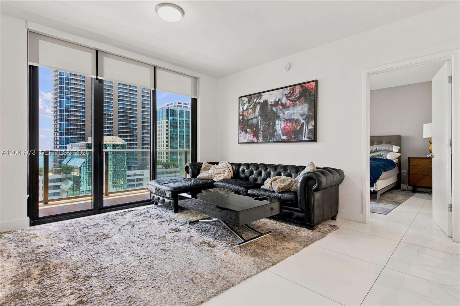 1010 Brickell at 1010 Brickell Ave, Miami, FL 33131 - For Rent photo 3